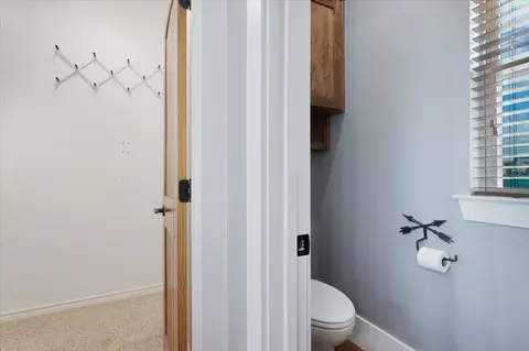 Entry Way - 516 Spring Town Rd, Van Alstyne, TX 75495 photo 2 of 4