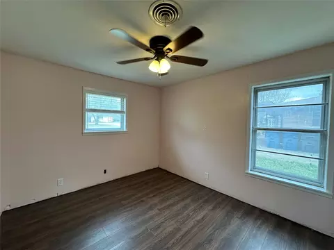 Bedroom - 108 Beard Dr, Itasca, TX 76055 photo 3 of 6