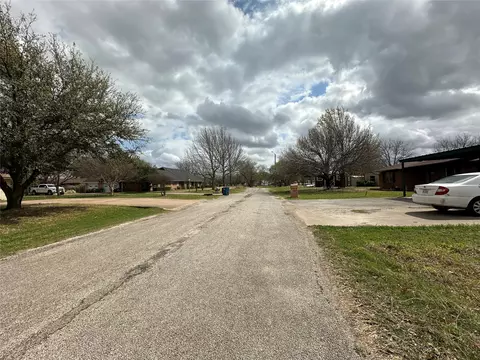 View/Area - 108 Beard Dr, Itasca, TX 76055 photo 1 of 2