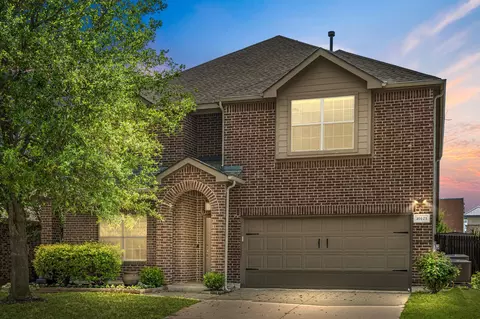 10121 Sailboard Dr, Mckinney, TX 75072
