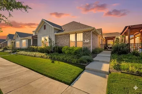 1029 3rd St, Argyle, TX 76226