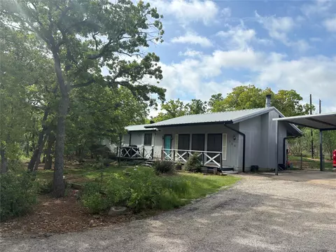345 Salisbury St, Jacksboro, TX 76458