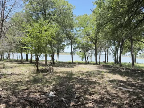 14014 Harbor Dr, Woodway, TX 76712