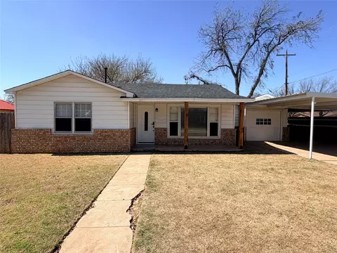 411 N River St, Seymour, TX 76380