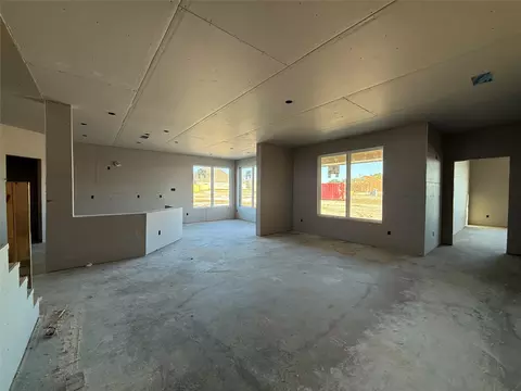 Living - 11516 Celestial Ct, Lorena, TX 76655 photo 2 of 6