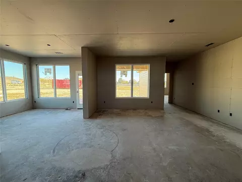 Living - 11516 Celestial Ct, Lorena, TX 76655 photo 3 of 6