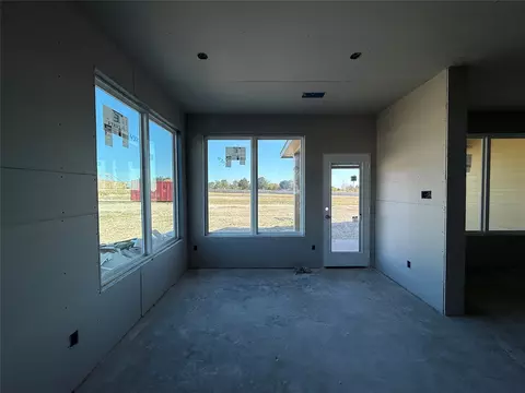Living - 11516 Celestial Ct, Lorena, TX 76655 photo 5 of 6