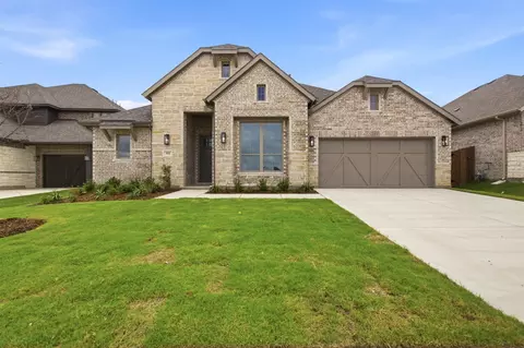 352 Alina Dr, Burleson, TX 76028