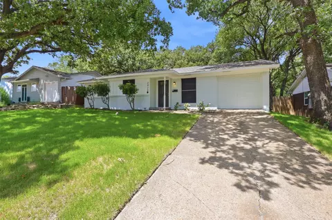 2429 Avis St, Mesquite, TX 75149