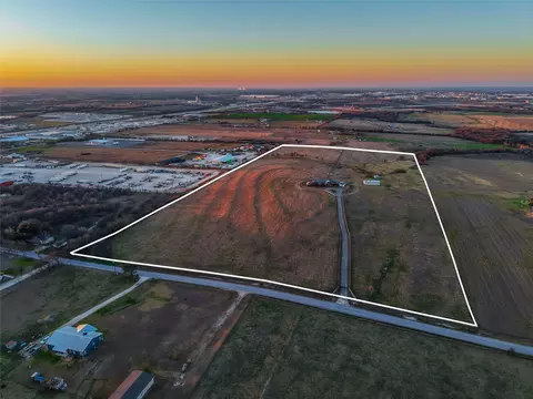 1041 Clarence Rd, Temple, TX 76501