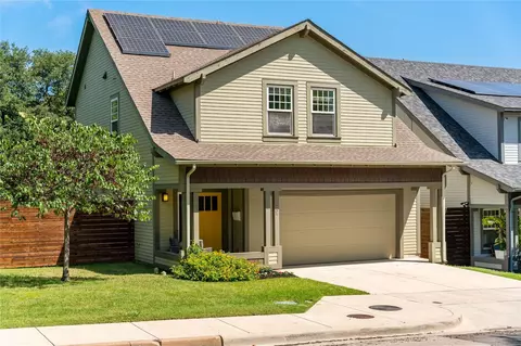 807 N Van Buren Ave, Dallas, TX 75208