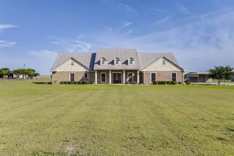 1066 West Rd, Waxahachie, TX 75165