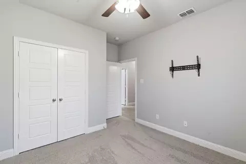 Bedroom - 972 Sam St, Springtown, TX 76082 photo 7 of 9