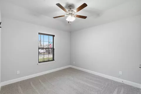 Bedroom - 972 Sam St, Springtown, TX 76082 photo 6 of 9