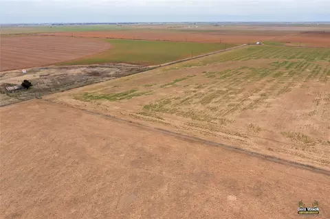 4 Cr 4354, Munday, TX 76371