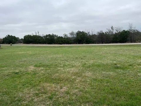 1001 Trapper Ln, Hico, TX 76457