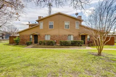 5638 Cedar Creek Dr, Benbrook, TX 76109