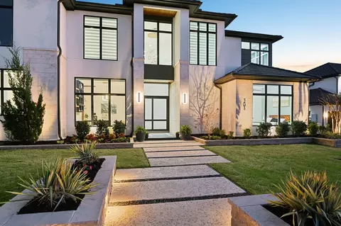 705 Stacy Dr, Southlake, TX 76092