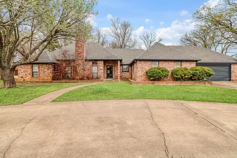 4315 Lakeshore Dr, Reno, TX 75462