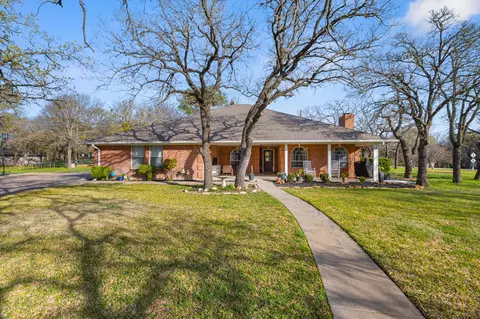 106 Mariah Dr, Weatherford, TX 76087