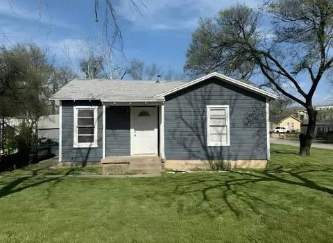 2750 Beverly Hills Dr, Sansom Park, TX 76114