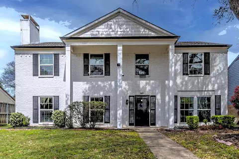 1005 Pyramid Dr, Garland, TX 75040