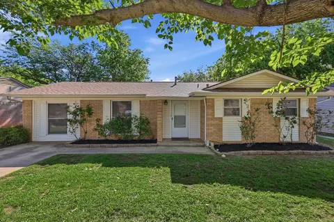 3820 Titan Trl, Denton, TX 76209