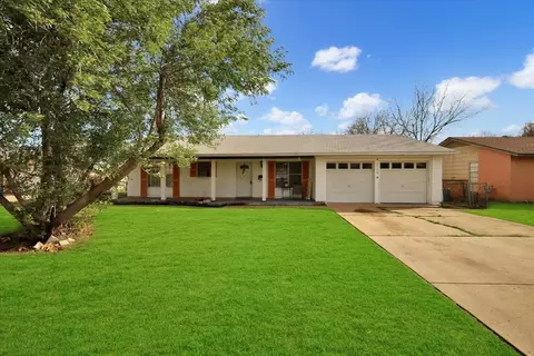 2508 W Rochelle Rd, Irving, TX 75062