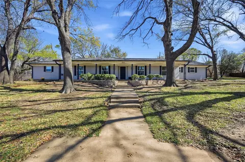 1507 Greenbrier, Sherman, TX 75092