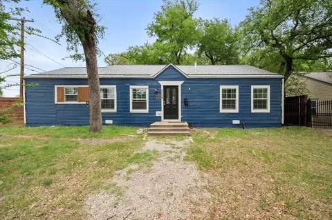 2020 Bluebonnet Dr, Fort Worth, TX 76111