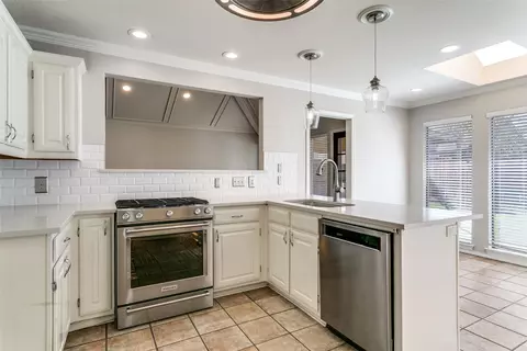 325 Clear Haven Dr, Coppell, TX 75019 photo 11
