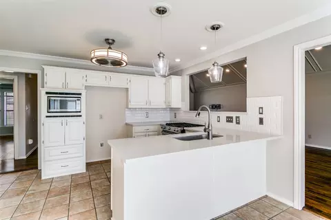 325 Clear Haven Dr, Coppell, TX 75019 photo 9