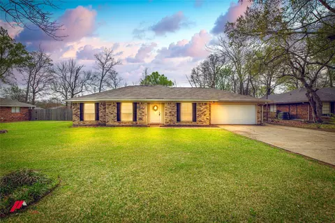 113 Park Blvd, Benton, LA 71006