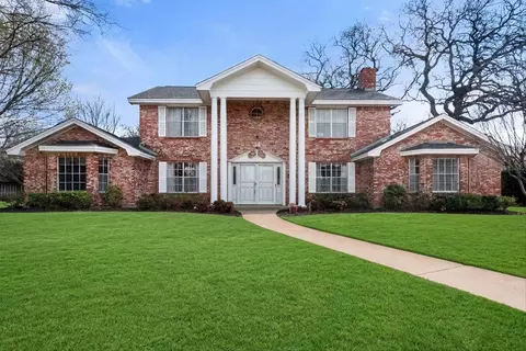3601 Lake Champlain Dr, Arlington, TX 76016