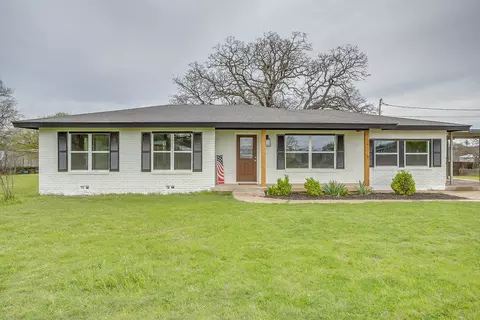 5204 Teague Rd, Fort Worth, TX 76140