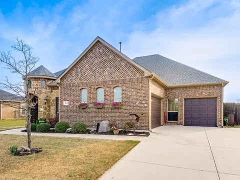 Exterior - 4612 Brookside Dr, Argyle, TX 76226 photo 3 of 7