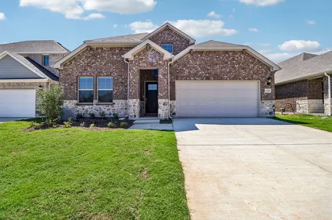 2308 Nicole Dr, Denton, TX 76208