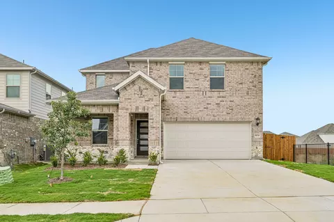6616 Creek Edge Cir, Fort Worth, TX 76123