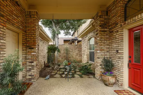 11904 Forest Lakes Ln, Dallas, TX 75230