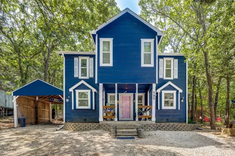 191 Black Forest Dr, Pottsboro, TX 75076