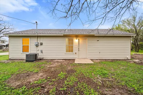 900 S 3rd Ave E, Dawson, TX 76639 photo 13