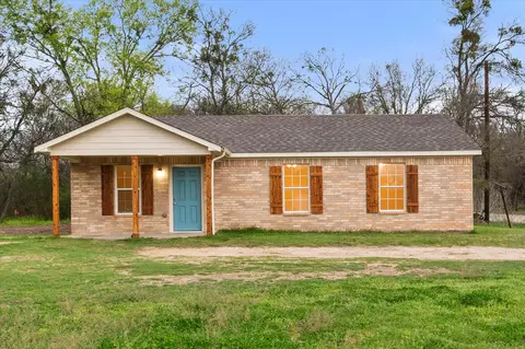 900 S 3rd Ave E, Dawson, TX 76639