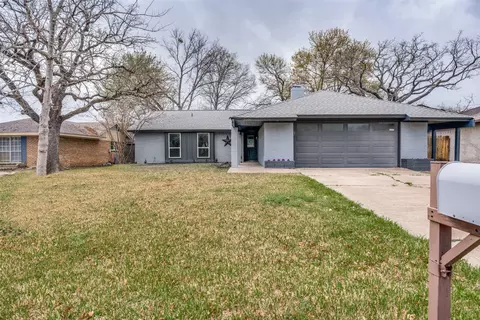 2006 Elmridge Dr, Arlington, TX 76012
