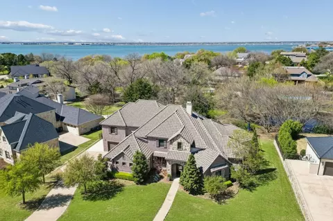 236 Summer Tanager Ln, Heath, TX 75032