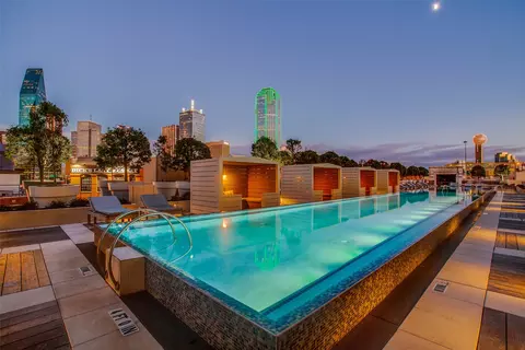 2200 Victory Ave #2107, Dallas, TX 75219