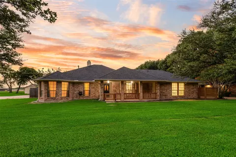 309 Josey Ln, Red Oak, TX 75154