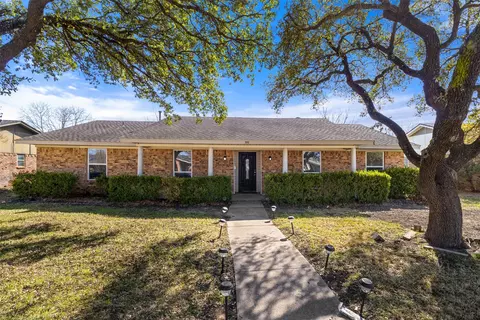 2312 Monticello Dr, Mesquite, TX 75149