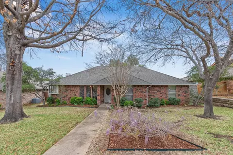 2722 Gold Rush Ln, Carrollton, TX 75007