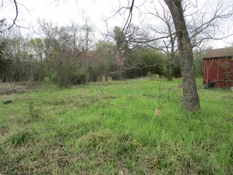 522 E Quitman St, Emory, TX 75440 photo 4
