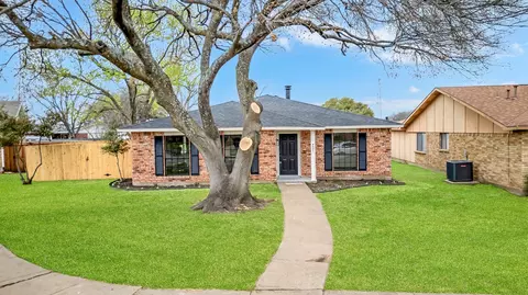 9131 High Plain Ln, Dallas, TX 75249